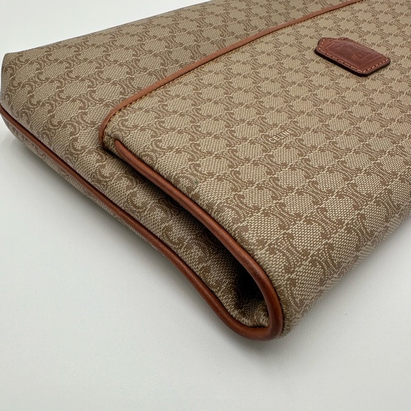 Authentic Vintage Celine Macadam Triomphe Leather Clutch Bag - Picture 8 of 17